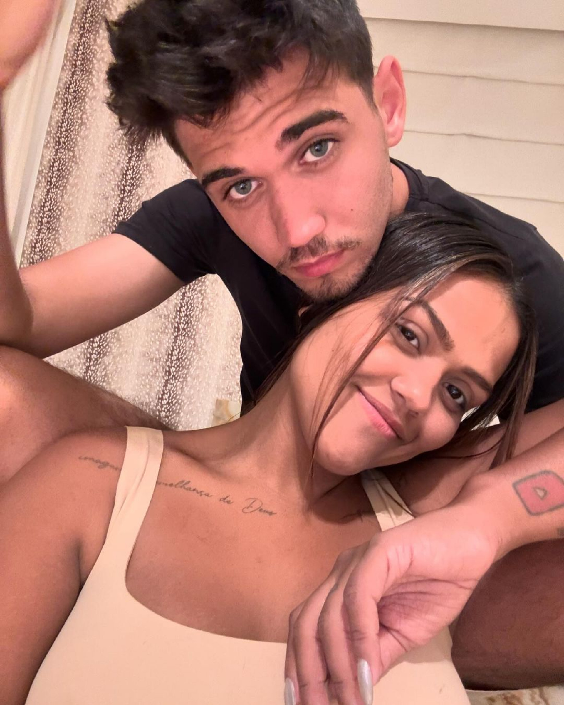 Camila Loures anuncia namoro com Marcelo Teixeira - Reprodução / Instagram 