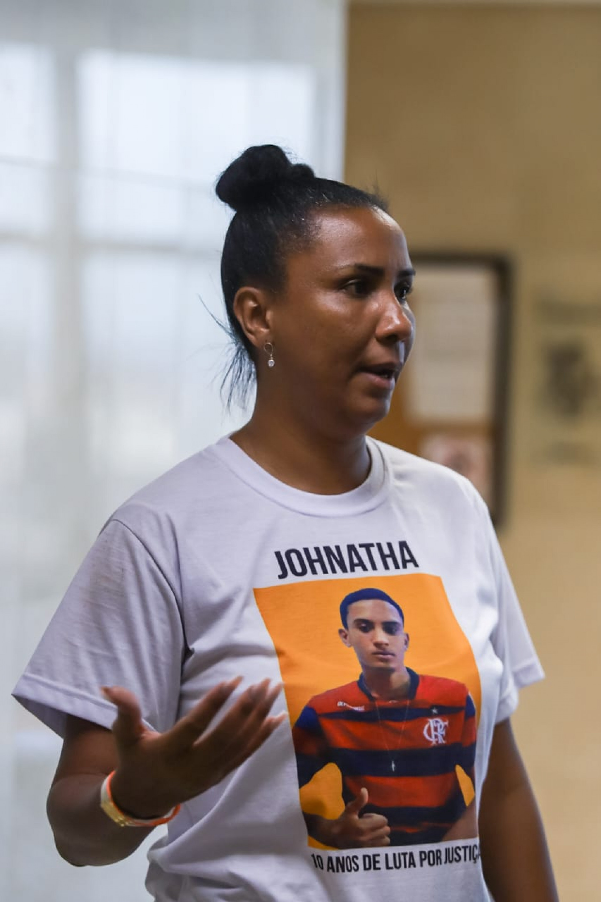 Ana Paula Oliveira, m&atilde;e de Johnatha de Oliveira - Renan Areias / Ag&ecirc;ncia O Dia