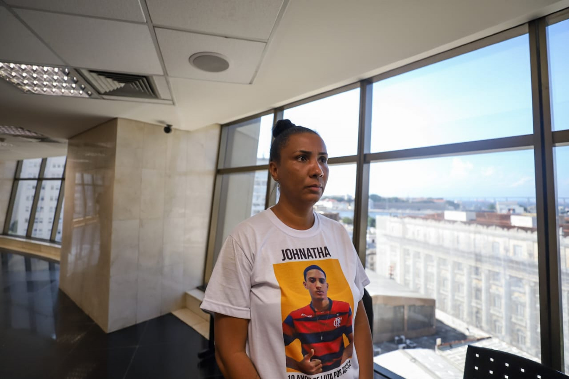 Ana Paula Oliveira, m&atilde;e de Johnatha de Oliveira - Renan Areias / Ag&ecirc;ncia O Dia