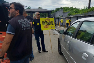 Justiça determina suspensão de movimento realizado por policiais penais