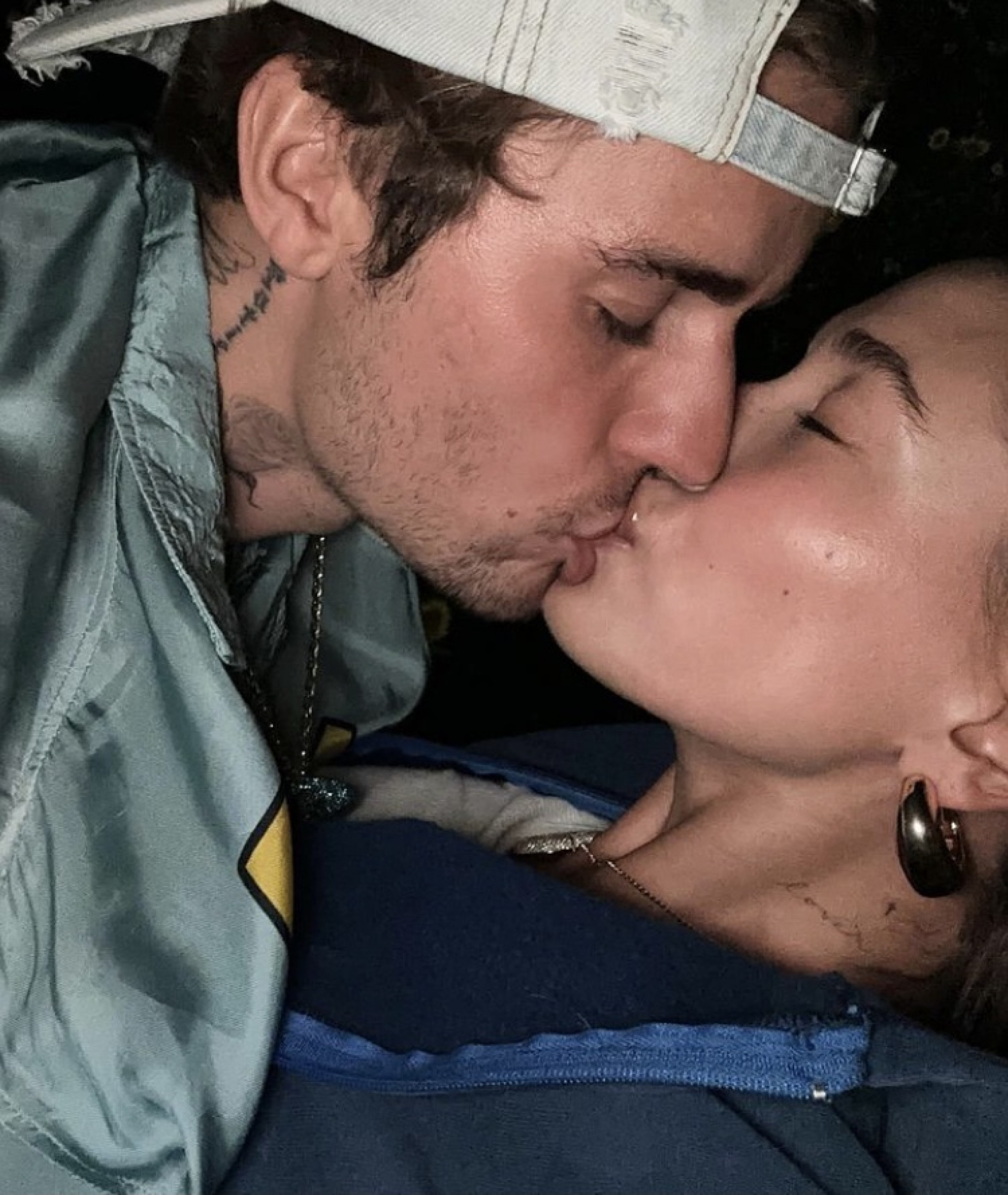 Hailey Bieber e Justin Bieber - Reprodução / Instagram