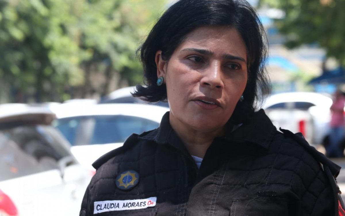 A tenente coronel Cláudia Moraes é coordenadora da Patrulha Maria da Penha, que atua na fiscalização de medidas protetivas - Cleber Mendes / Agência O Dia
