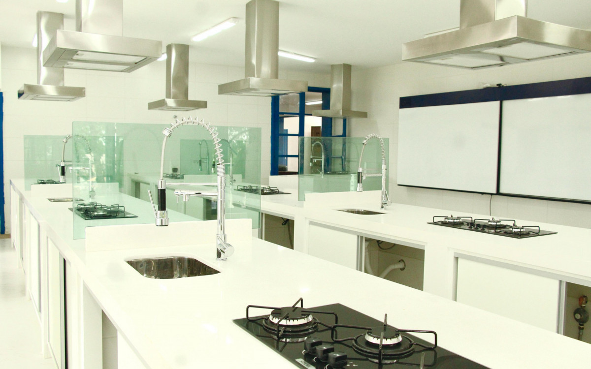 Primeiro Hotel Escola Juvenil Municipal