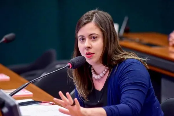 Psol perde relatoria na CCJ da Câmara de projeto que anistia golpistas do 8/1