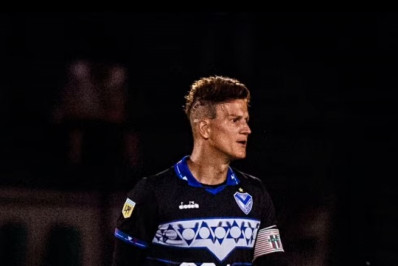 Jogadores do Velez, da Argentina, são julgados por estupro