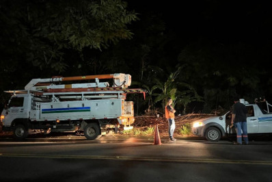 População padece há mais de 24 horas sem energia elétrica e Enel aponta furto de cabos