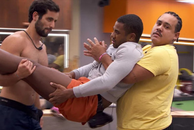 'BBB 24': Davi passa mal e é levado ao confessionário