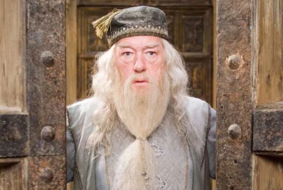 Após viver vida dupla, ator de Harry Potter exclui amante de testamento