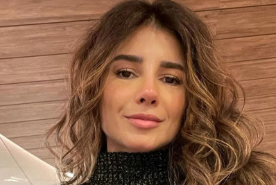 Paula Fernandes posa de biquíni e reflete sobre liberdade: 'Poder'