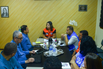 Japeri recebe cartões da Defesa Civil Nacional para ajuda humanitária