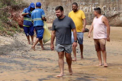 Mutirão de limpeza e conscientização ambiental na Ilha do Francês em Macaé
