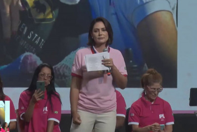 Precisamos 'macetar' legalização do aborto e das drogas, diz Michelle Bolsonaro em evento