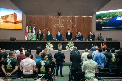 Ícone da Luta Livre Esportiva é homenageado na Assembleia Legislativa do Amazonas