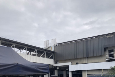 Criminoso faz passageiros reféns em ônibus na Rodoviária Novo Rio; há feridos no local