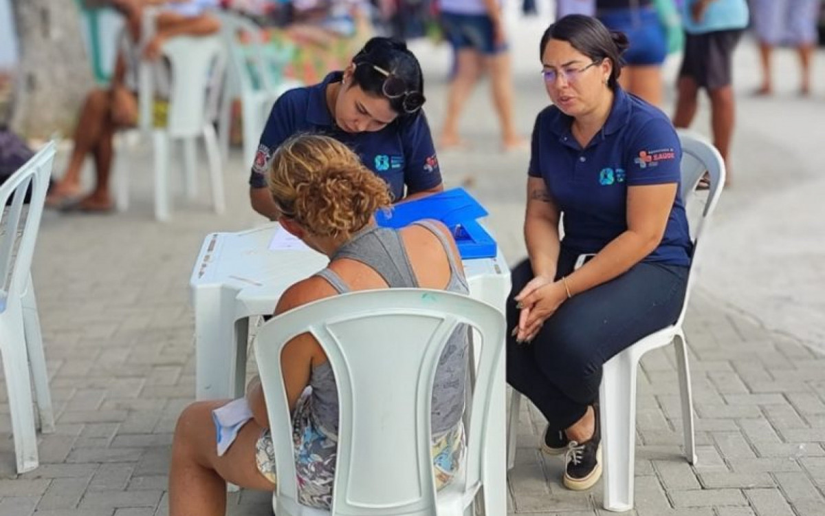 Ação social na Praça Victorino Carriço 