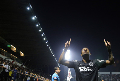 Botafogo segura empate com o Bragantino fora de casa e avança à fase de grupos da Libertadores