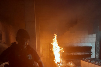 Incêndio atinge igreja tombada no Centro