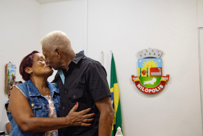 Mês das Noivas chega mais cedo para 40 casais de Nilópolis