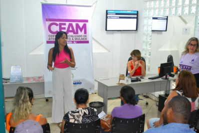 Usuárias dos Cras participam de palestras em comemoração ao Mês da Mulher