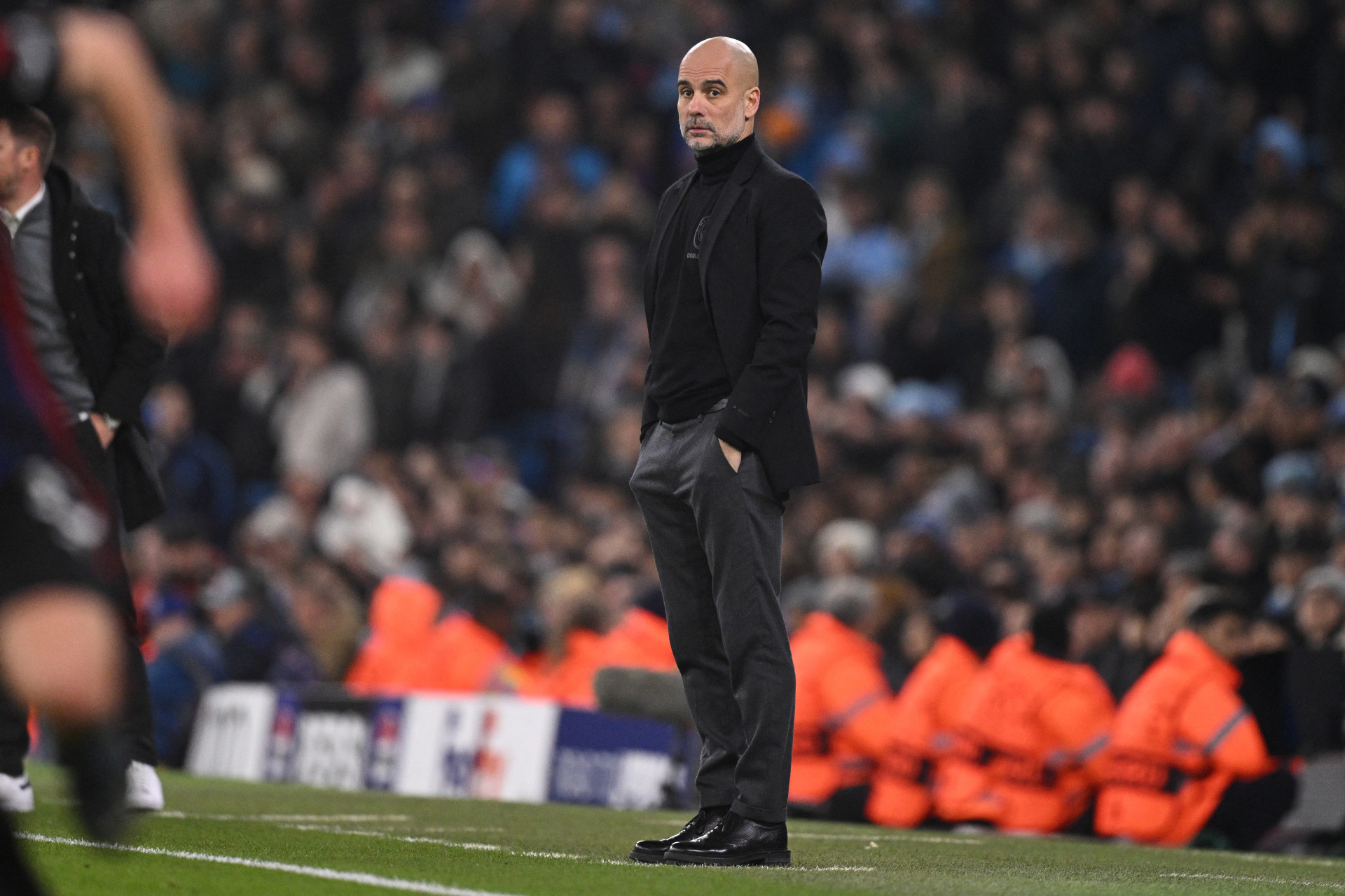 Pep Guariola é o técnico do Manchester City - Oli Scarff/AFP