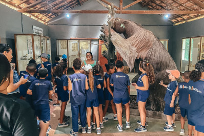 Parque Paleontológico inicia visitas guiadas para estudantes