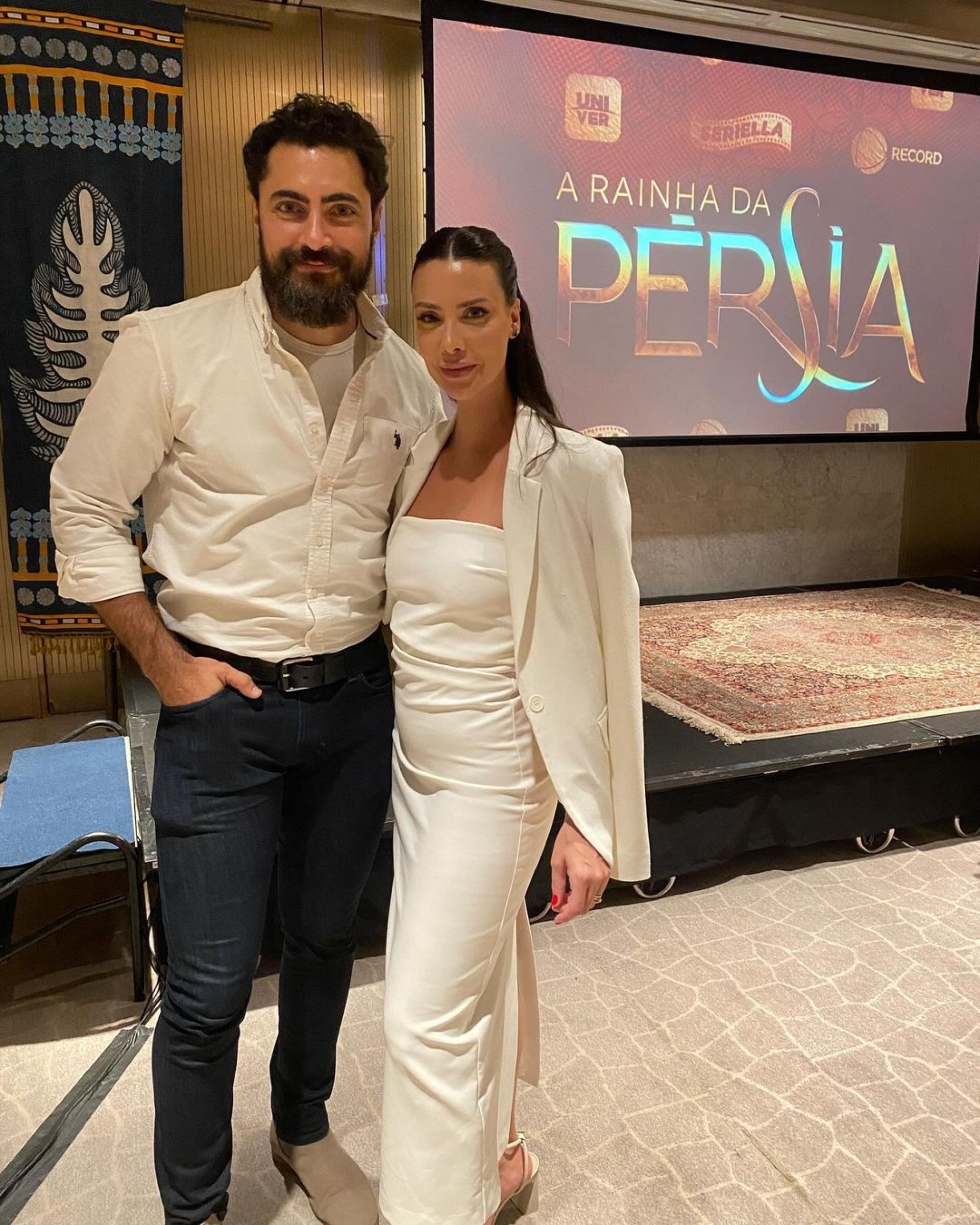 Carlo Porto e Camila Rodrigues, atores de \'Rainha da Pérsia\' 