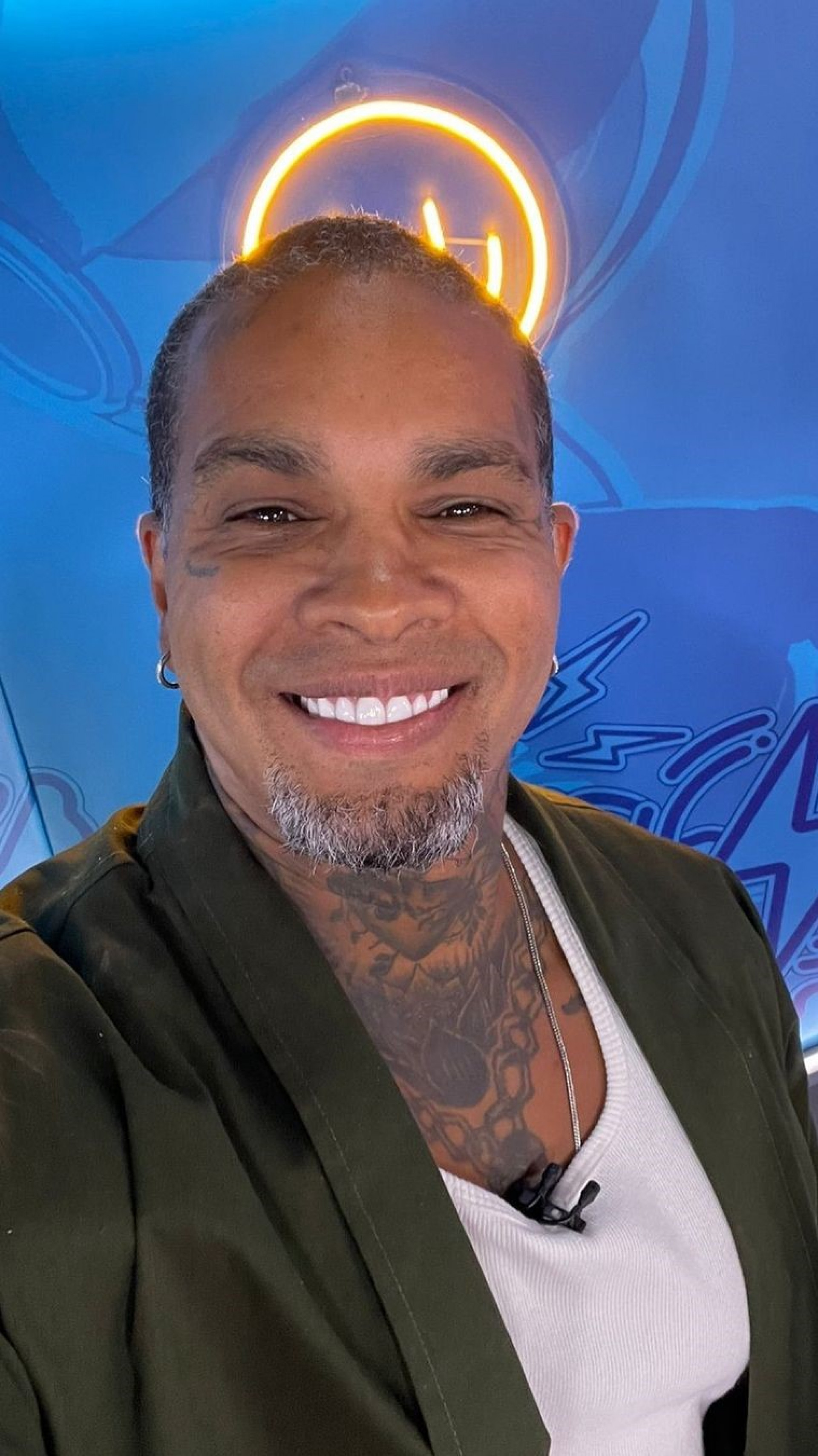 Rodriguinho experimentou o pior presente na casa do 'Big Brother Brasil', j&aacute; que ele foi eliminado no dia 27 de fevereiro, quando completou 46 anos
 - Reprodu&ccedil;&atilde;o / TV Globo