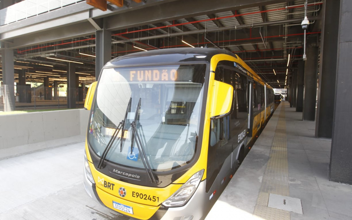 A nova linha conecta o Fundão com o Terminal Gentileza - Reginaldo Pimenta / Agência O Dia