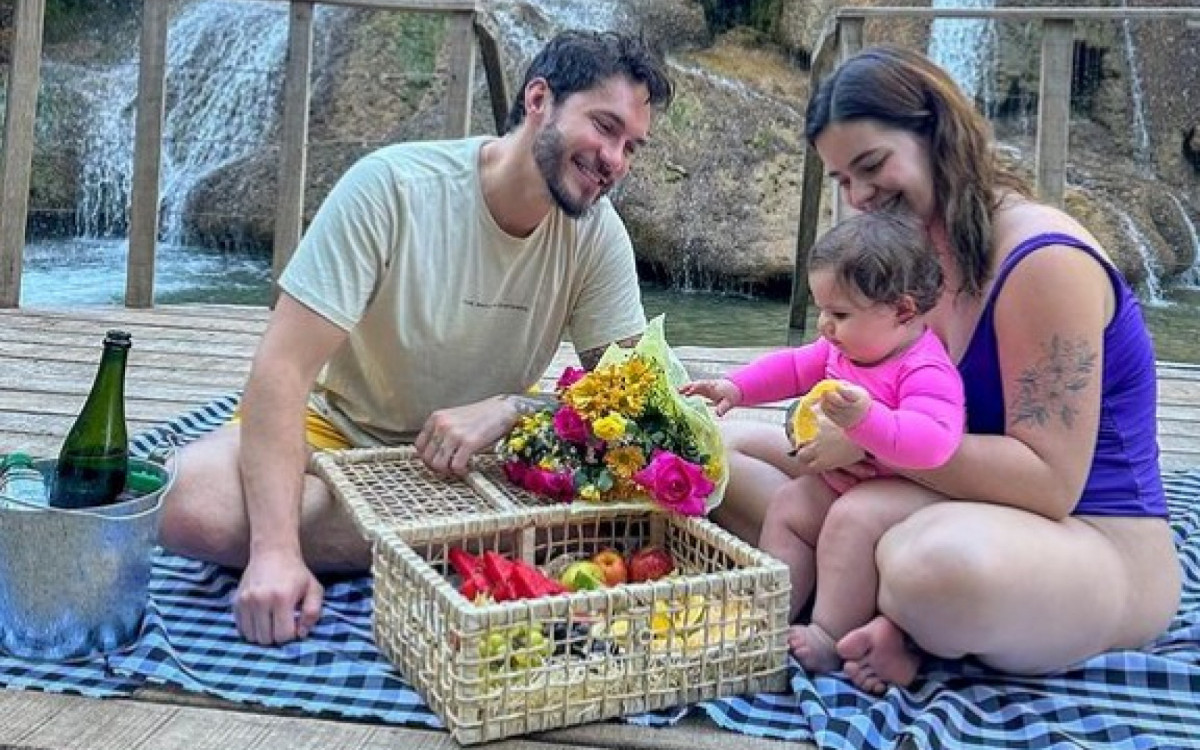Viih Tube, Eliezer e a filha Lua - Reprodução / Instagram
