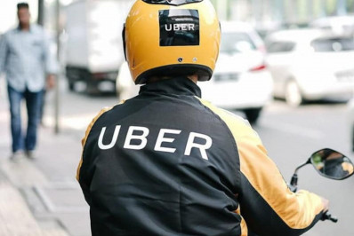 Mototáxi em SP: Polícia abre inquérito para apurar crimes de desobediência da Uber e 99
