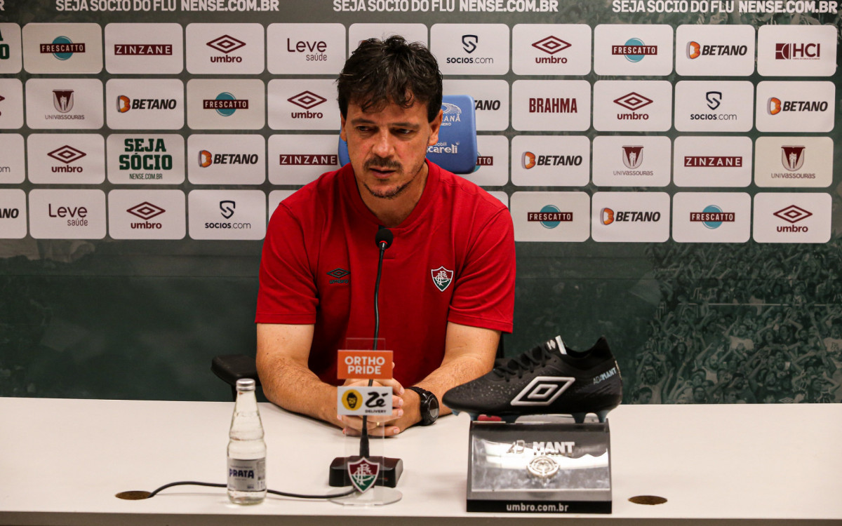 Fernando Diniz em entrevista coletiva após o empate entre Flamengo e Fluminense - Marcelo Gonçalves/Fluminense