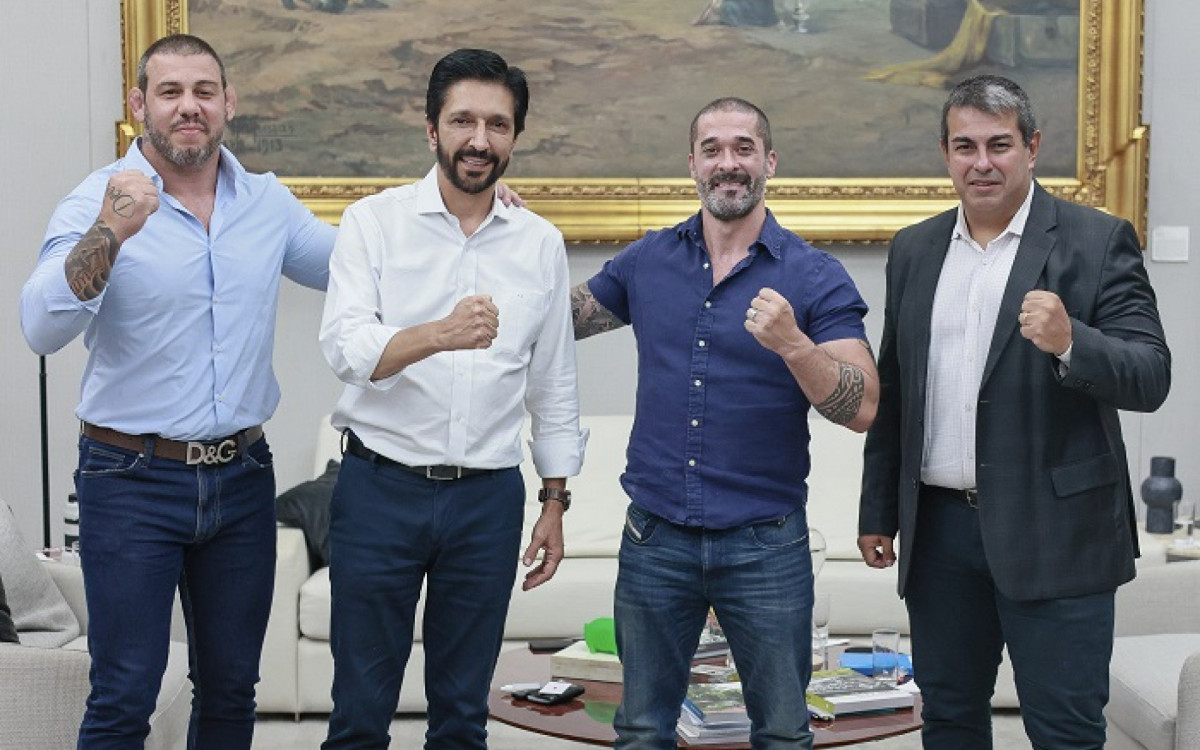 Matheus Serafim, prefeito Ricardo Nunes, Fepa Lopes e Marcos Castro da TATAME 

