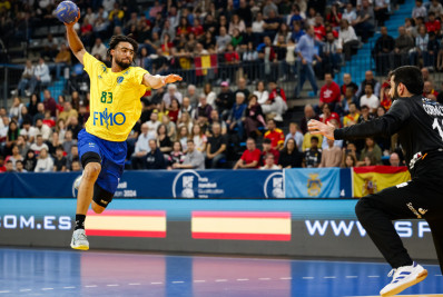 Handebol: Brasil perde para a Espanha e fica fora dos Jogos de Paris 2024