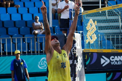 Jogador de vôlei de praia é alvo de homofobia em partida do Circuito Brasileiro
