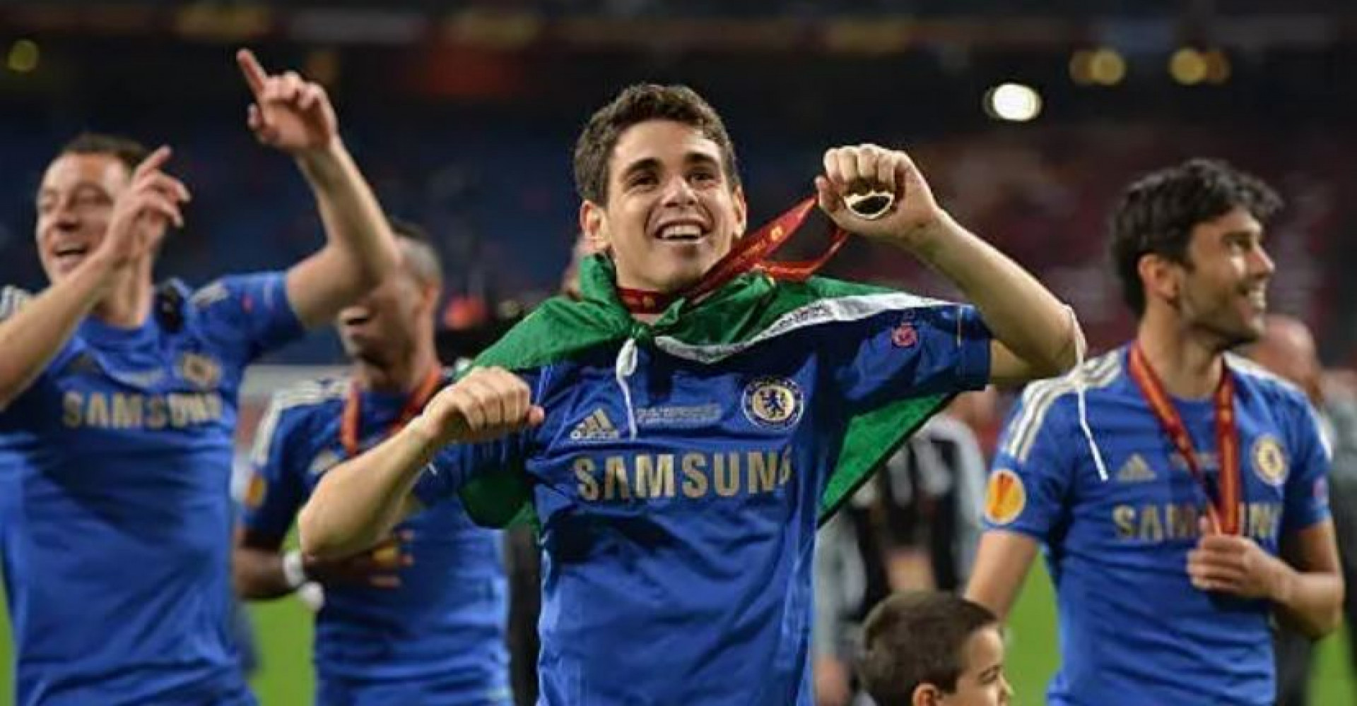 Oscar atuou no Chelsea entre 2012 e 2017 - Foto Reprodu&ccedil;&atilde;o Twitter