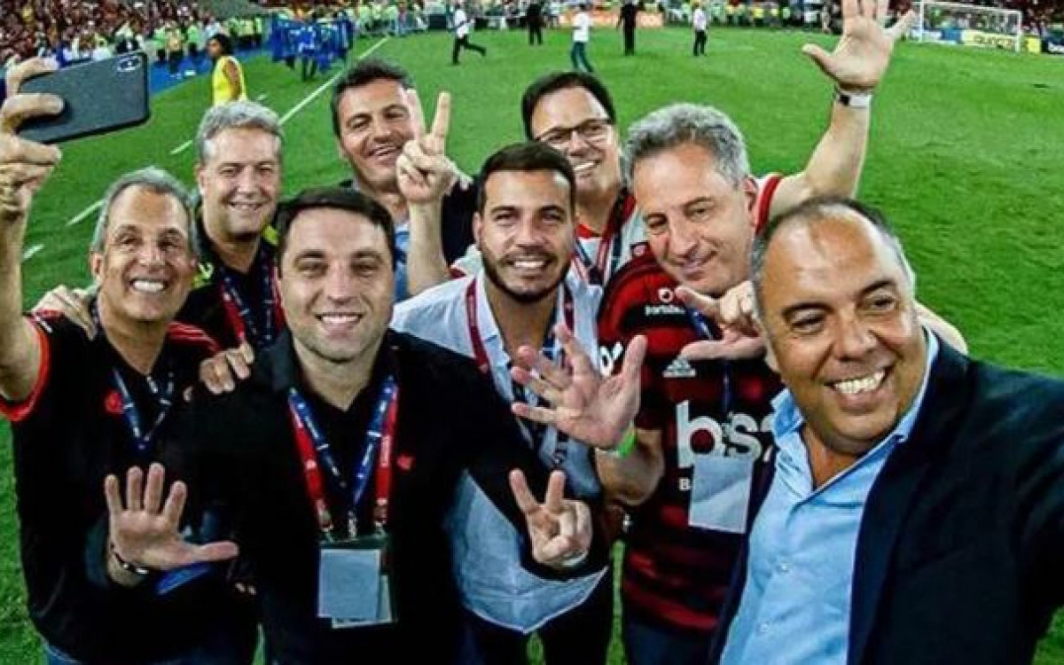 Os membros originais do Conselhinho de futebol do Flamengo