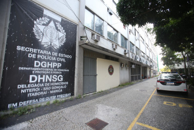 PM é preso em flagrante por ocultação de cadáver após morte de pedreiro em Maricá