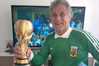 Ladrões roubam medalha de campeão da Copa do Mundo de ex-goleiro do Flamengo