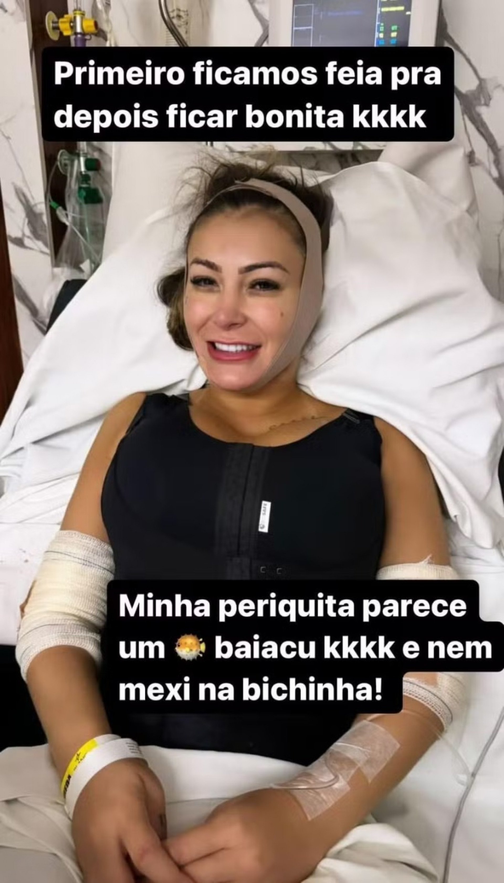Andressa Urach no hospital após cirurgias  - Reprodução/Instagram