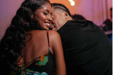 L7nnon compartilha clique romântico com atriz e se declara: 'Você é demais'