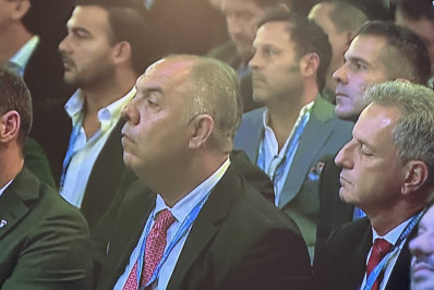 Flamengo tem substituto de Arrascaeta e ponta direita na mira