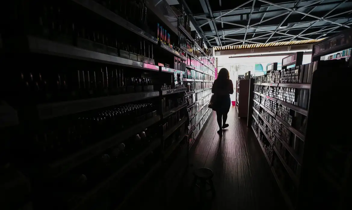 Parte do centro de São Paulo está há 30 horas sem energia elétrica