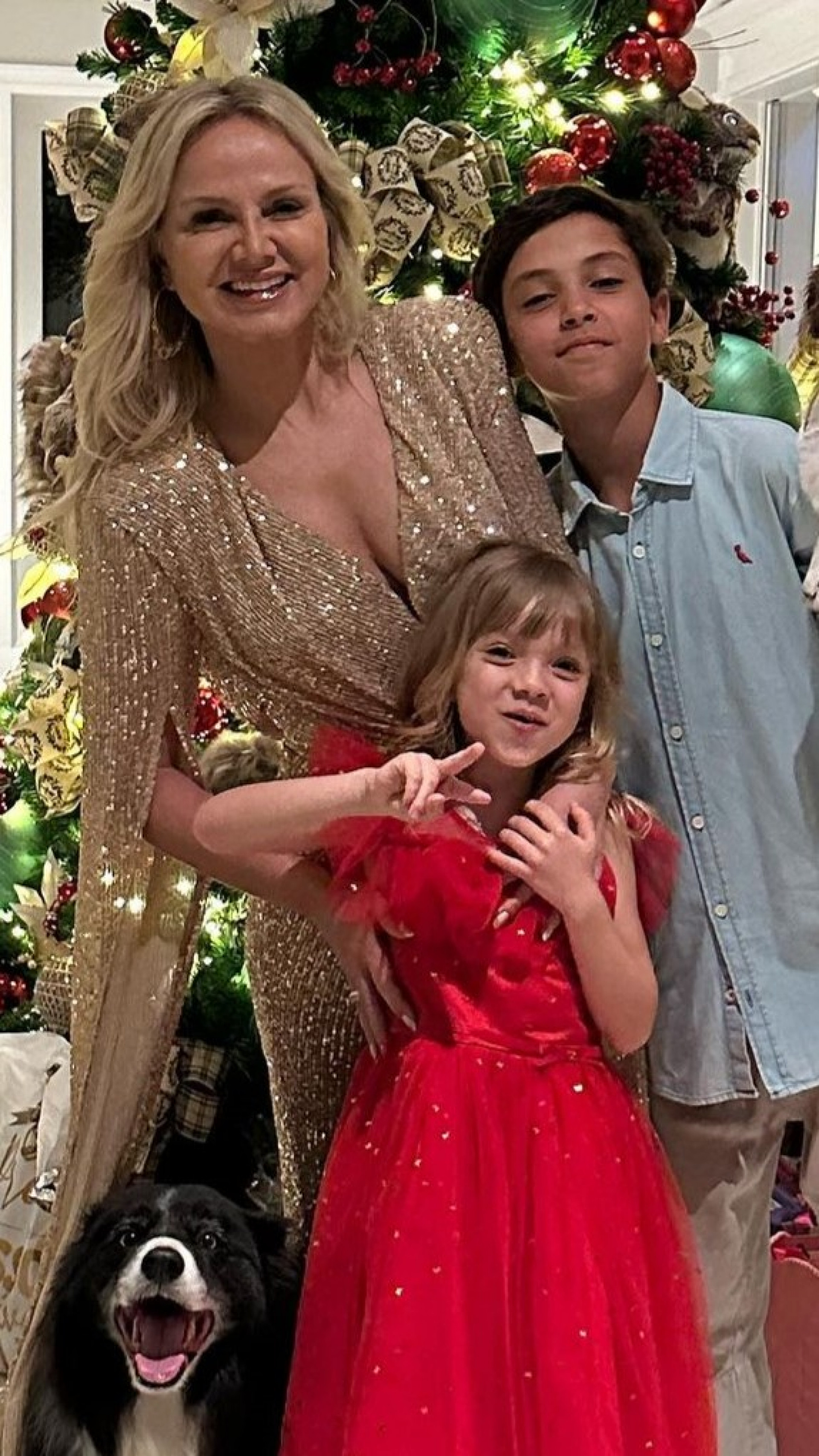 Eliana teve Manuela, sua segunda filha, com 43 anos, em 2017
 - Reprodu&ccedil;&atilde;o / Instagram