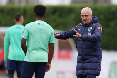 Dorival deve repetir escalação contra Espanha; veja o provável time
