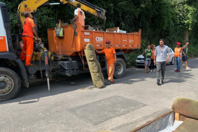 Clin recolhe mais de uma tonelada de resíduos no Jacaré