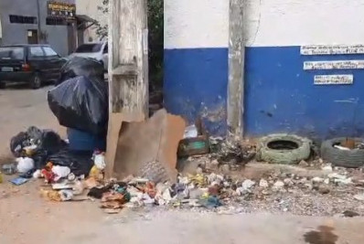 Moradores denunciam acúmulo de lixo em frente a escola do bairro Jacaré, em Cabo Frio