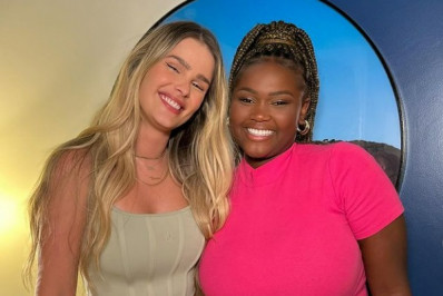 Yasmin Brunet e Raquele se reencontram em hotel: 'Troca super especial'