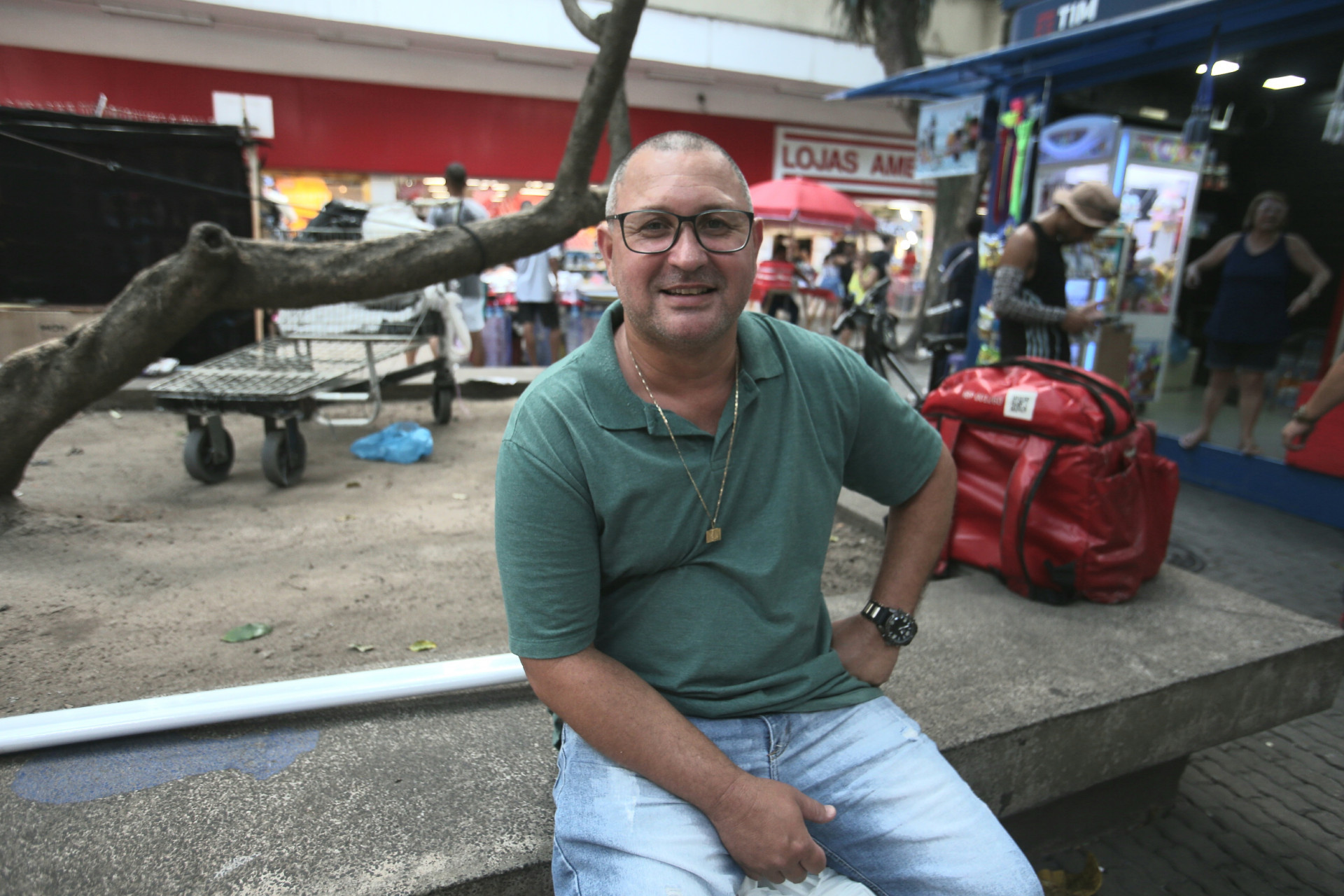 Luciano &eacute; morador de Campo Grande e acha que &eacute; um bairro tranquilo para se viver apesar de ter muita gente
 - Cleber Mendes/Ag&ecirc;ncia O Dia