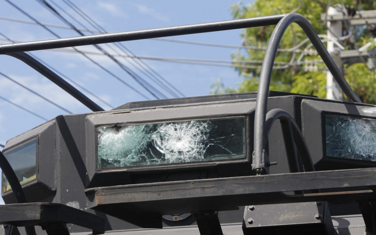 PMs atuam nas comunidades da Nova Holanda e Parque União, no Complexo da Maré - Reginaldo Pimenta/Agência O DIA