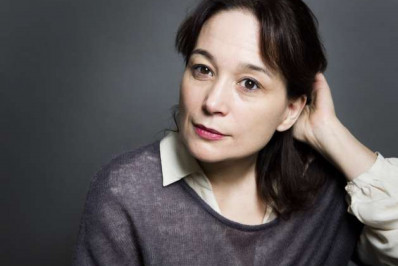 O clube de leitura Leia Mulheres debate obra da escritora Laura Alcoba